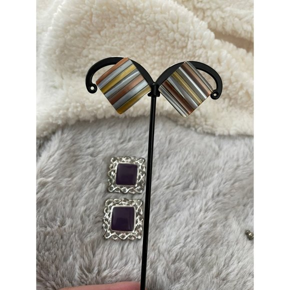 Vintage Square Pierced Earrings - 2 Pairs - Picture 5 of 11